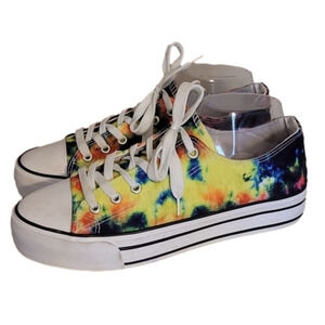- NWT TyeDie Sneakers